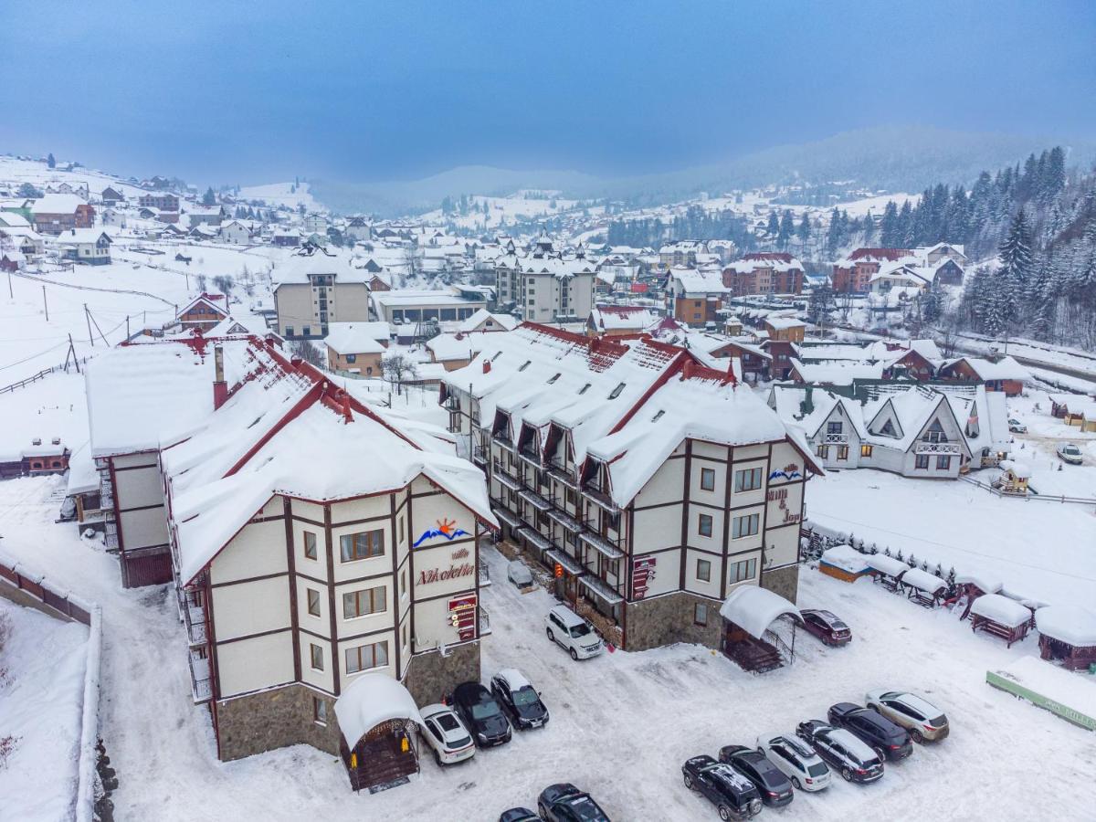 Villa Nikoletta Spa Bukovel Eksteriør billede