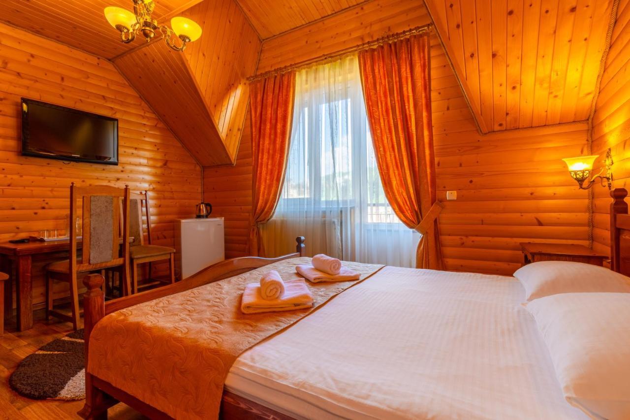 Villa Nikoletta Spa Bukovel Eksteriør billede