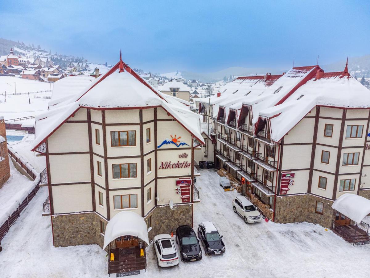 Villa Nikoletta Spa Bukovel Eksteriør billede