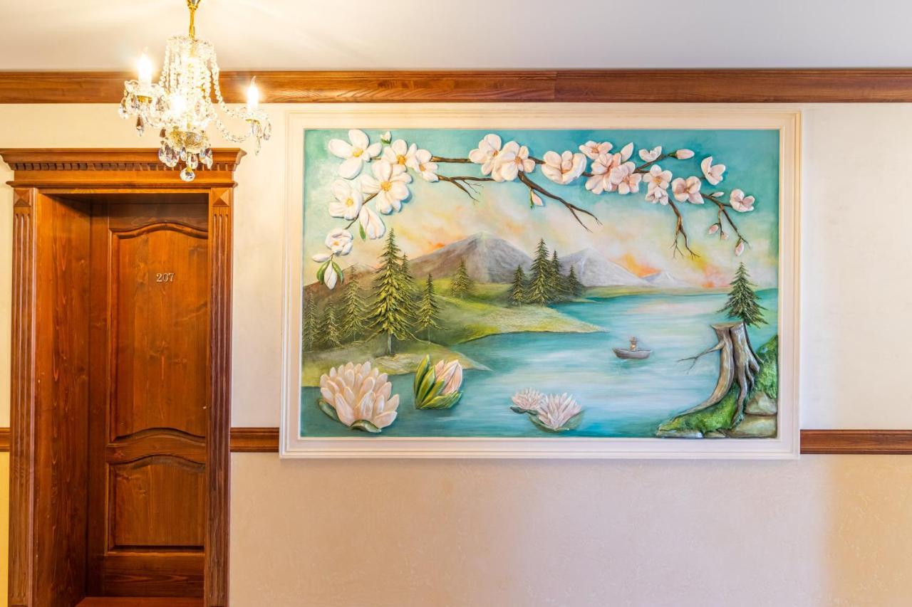 Villa Nikoletta Spa Bukovel Eksteriør billede